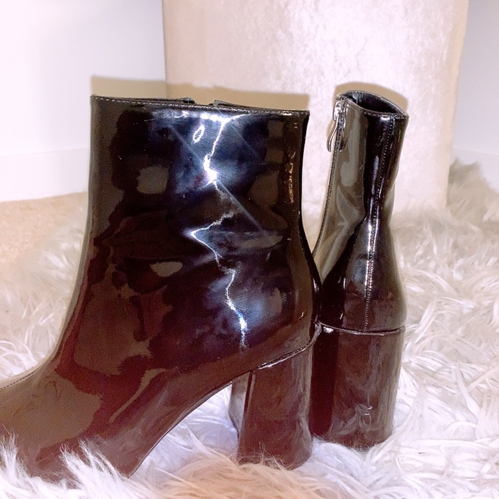 Booties - Picture 3 of 4